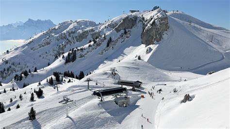 School Ski Trips to Leysin - Rayburn Tours