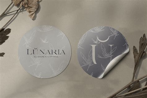 "Lunaria" dried flowers shop :: Behance