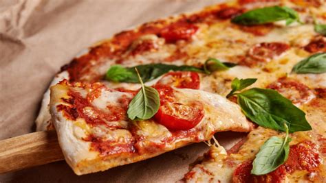 Is Pizza Healthy? Nutrition Tips for Pizza Lovers