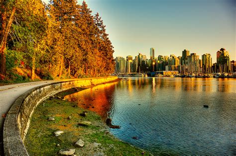 Seawall Vancouver, Canada - Before sunset | Walking along th… | Flickr