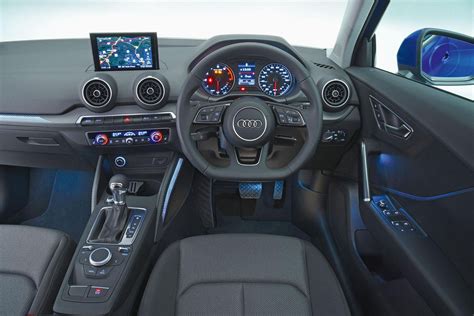 Audi Q2 vs Mini Countryman vs Volkswagen T-Roc: interior | What Car?