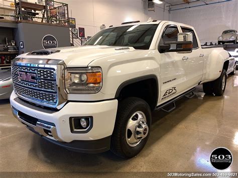 2019 GMC Sierra 3500 Denali Dually DRW