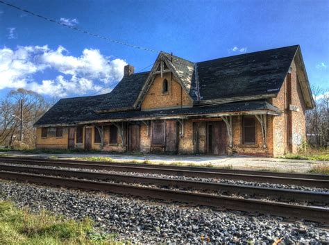 Old Abandoned Decaying Train Station | Abandoned places, Old train ...