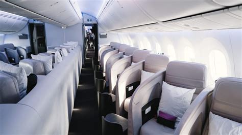 Air New Zealand Boeing 787 Business Class Review - Auckland To Perth ...