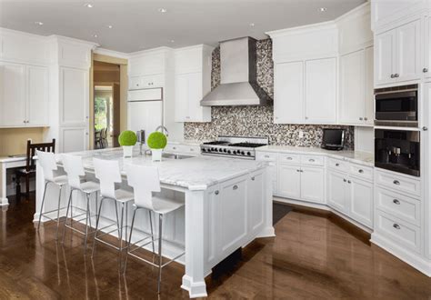 Countertops for White Cabinets: Best Options for 2024 | Marble.com