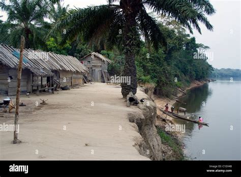 Ubangi river hi-res stock photography and images - Alamy