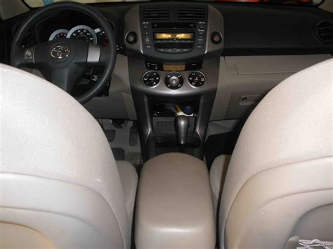 2007 Toyota RAV4 - Interior Pictures - CarGurus