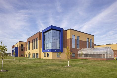 New high school in Minnesota provides career pathways for students