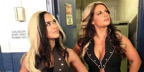 5 Pairs Of WWE Women's Wrestlers That Were Close Backstage (& 5 That ...