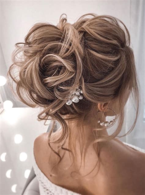 Wedding Hairstyles Archives - Fabmood | Wedding Colors, Wedding Themes ...