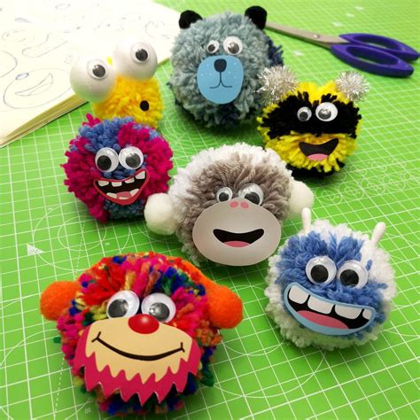 Pom pom craft activity - Cute faces (Quick and Easy!)