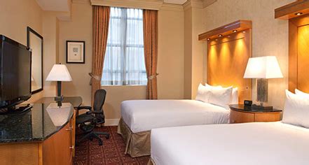 Guestrooms at Hilton Boston Downtown/Faneuil Hall | Boston ...