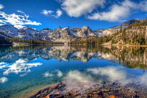 See the Best of Idaho's Sawtooth Wilderness in One Hike