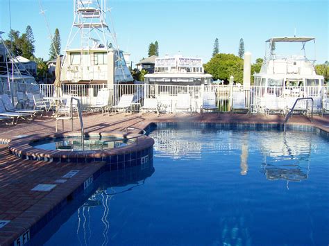 Madeira Bay Resort pool, Madeira Beach, Florida | Resort pools ...