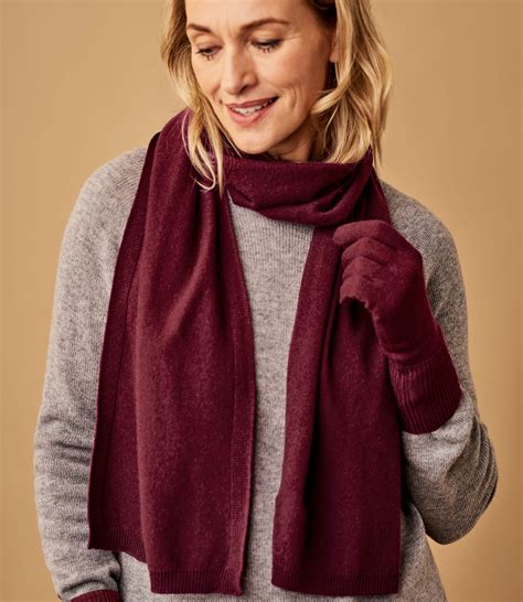 Cream | Womens Cashmere Merino Classic Scarf | WoolOvers US