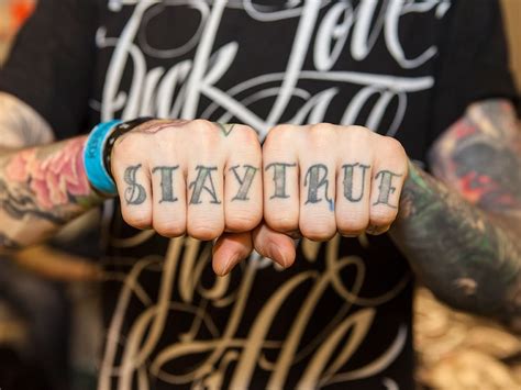 Stay True Knuckle Tattoos On Hand | Hand tattoos, Knuckle tattoos, Body ...