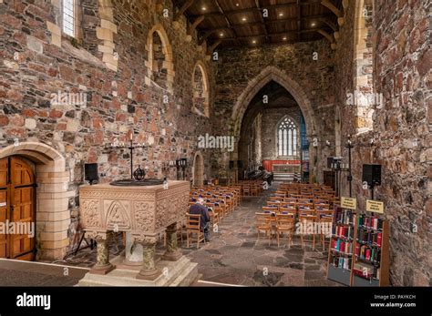 Iona abbey interior hi-res stock photography and images - Alamy