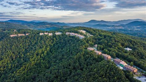 Art of Living Retreat Center - Blue Ridge Parkway