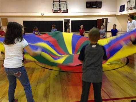 Parachute Gym Class - MY student teaching experience