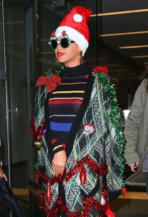 Beyonce Dressed Up Like a Christmas Tree | POPSUGAR Celebrity Photo 4