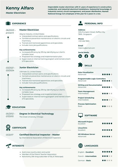 Simple ATS Resume Template | Free Resume Templates - Piktochart