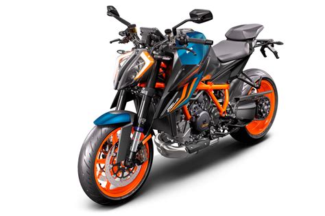 2022 KTM 1290 SUPER DUKE R AND KTM 1290 SUPER DUKE R EVO - THE BEAST ...