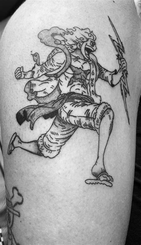 Luffy tattoo | Tatuaje de escarabajo, Ideas de tatuaje pequeño, Tatuaje ...