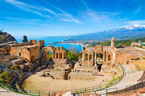 Ancient Theatre of Taormina: architecture of a symbol of Sicily