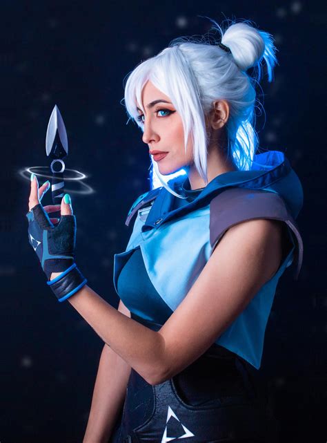 Jett - Valorant Cosplay by GloryLamothe on DeviantArt