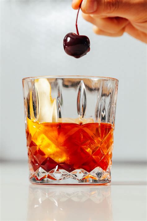 Best Bourbon Old Fashioned Recipe (Video) - Minimalist Baker Recipes