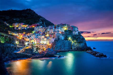 Manarola bei Nacht Bild - Kaufen / Verkaufen