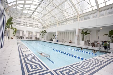 Best swimming pools in San Francisco for splashing and relaxing