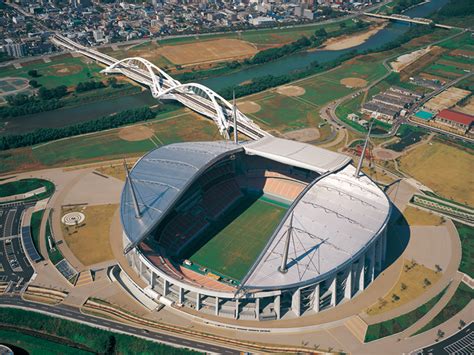 Nagoya Grampus Game at Toyota Stadium and Paloma Mizuho Stadium (Aichi ...