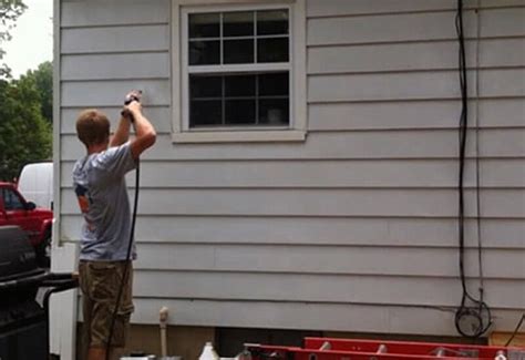 How to Paint Aluminum Siding? - Best Tools and Easy Methods