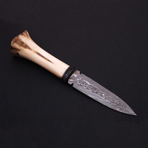 Black Forge Knives - Damascus Blades - Touch of Modern