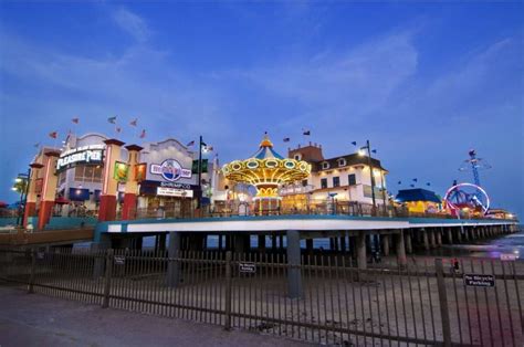 Galveston Island Historic Pleasure Pier announces holiday season hours