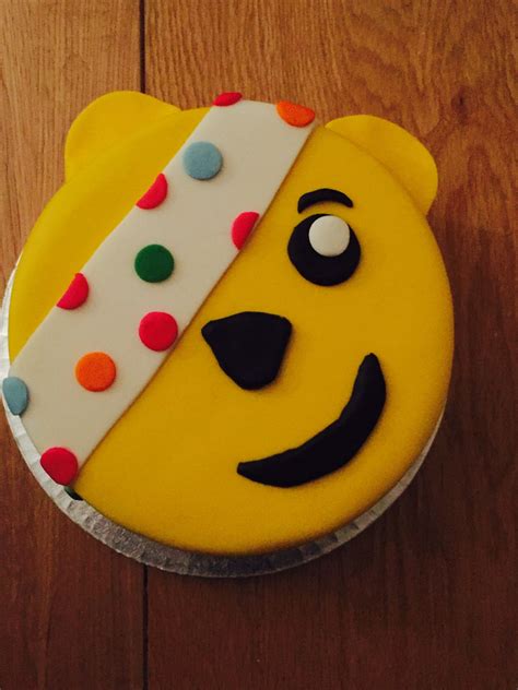 Pudsey bear cake | Bear cakes, Sugar cookie, Cake