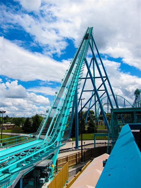 World's Scariest Roller Coasters: 10 Rides For The Thrill-Seeker