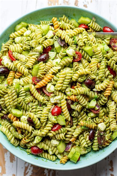 Pesto Pasta Salad Recipe - Kitchen Swagger