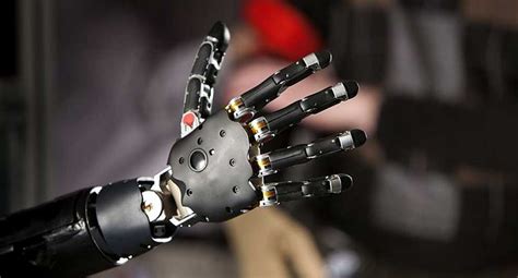 Future of Prosthetics: Detailed Biomimetic Robotic Hand | Evolving Science