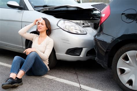 3 Dangers of Untreated Whiplash After A Car Accident