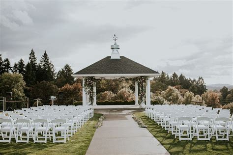 Romantic Winery Wedding in Oregon - Storyboard Wedding