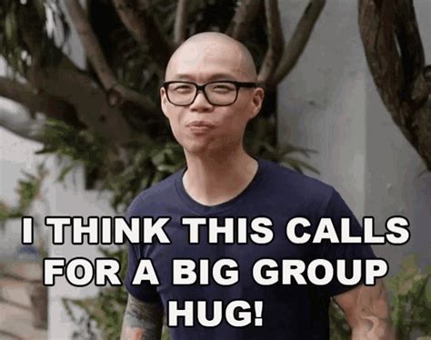 Idea Need A Hug GIF - Idea Need A Hug Group Hug - Discover & Share GIFs