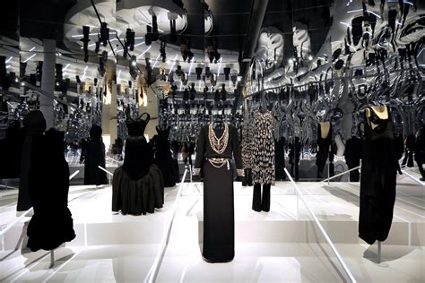 150 years of fashion at New York Metropolitan Museum | Daily Sabah