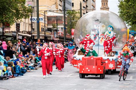 Celebrating Christmas in Australia - Insider Guides