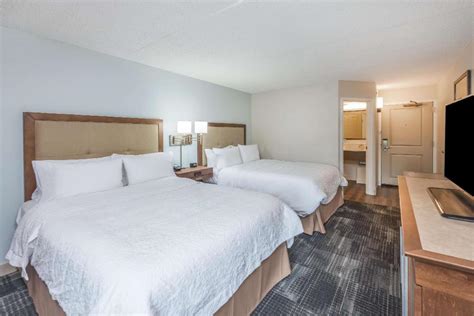 Hampton Inn Columbia Hotel (Columbia (MO)) - Deals, Photos & Reviews