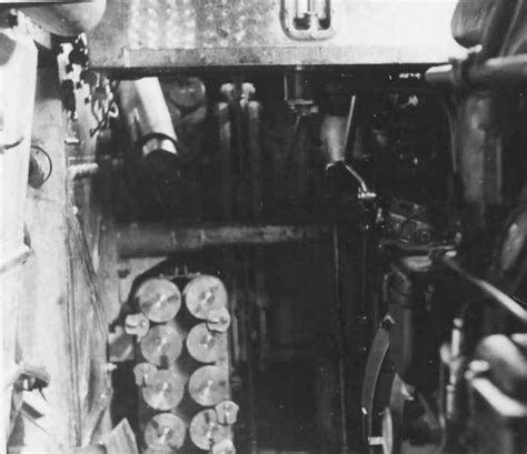 Char B1 bis tank interior | World War Photos