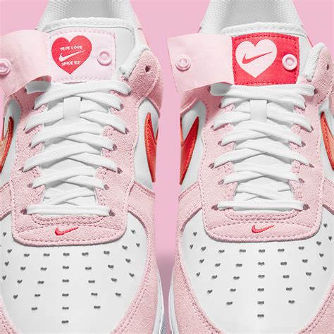 Nike Air Force 1 Low Valentine’s Day ‘’Love Letter’’ - DD3384-600 ...