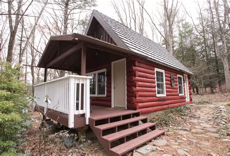 5 tiny cabins in the Poconos you can rent this summer - Curbed Philly