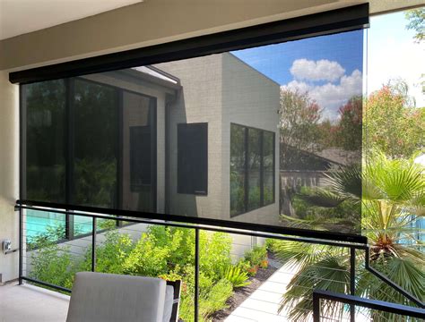 Motorized & Retractable Patio Screens in Houston